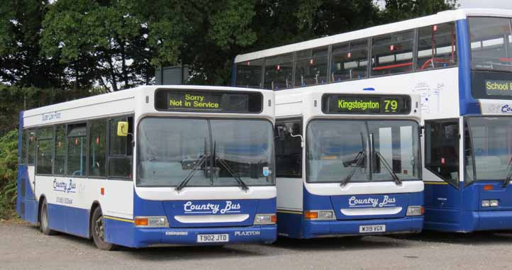 County Bus Dennis Dart MPD T902JTD & W319VGXX